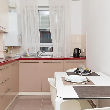 Apartment Lara Apartment B12