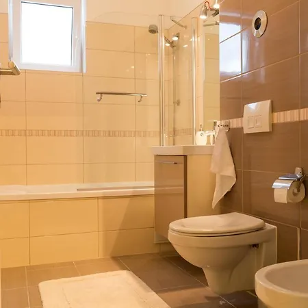 Apartment Lara Apartment B12